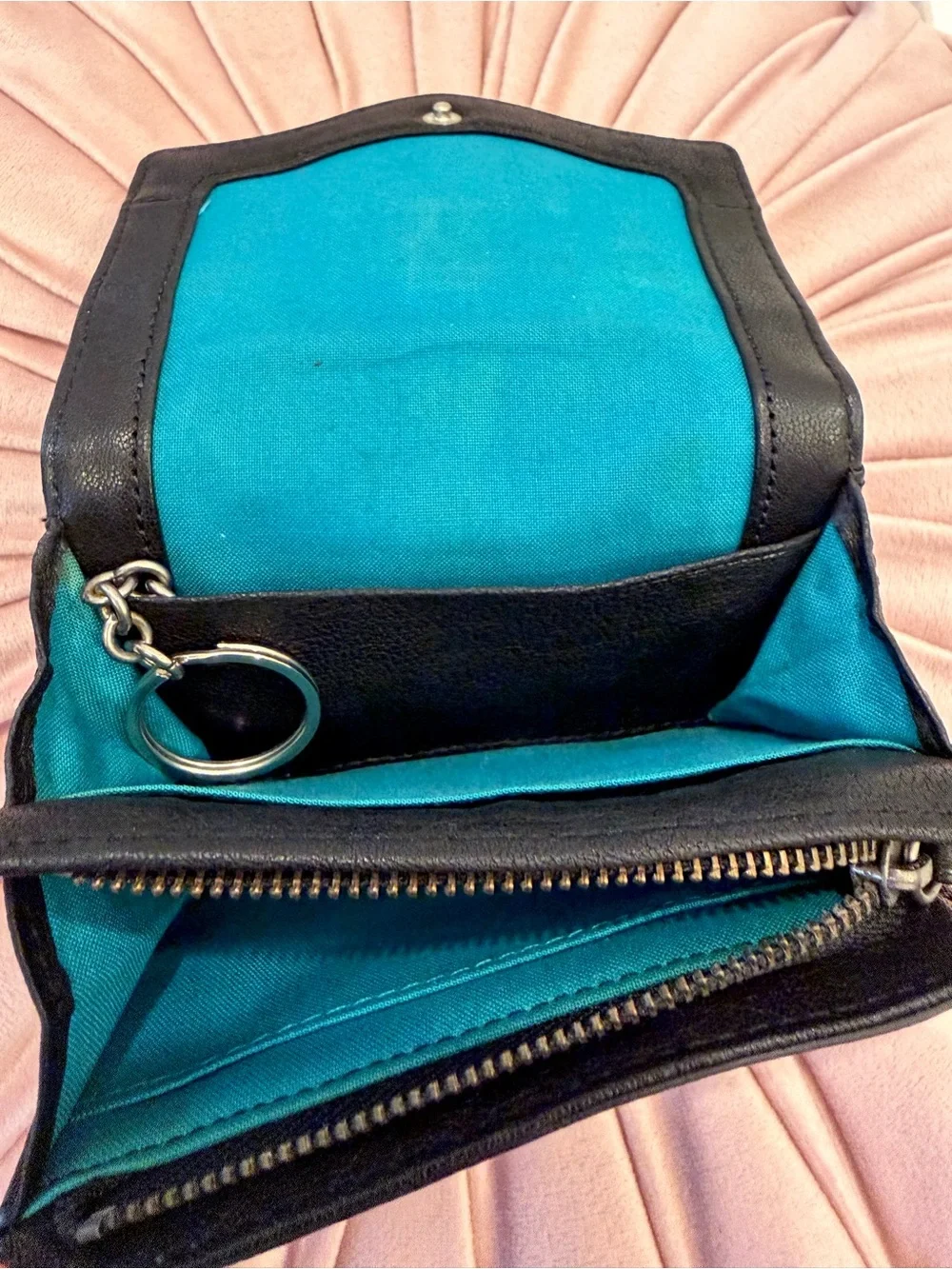Vintage Juicy Couture Black Leather Wallet Keychain Zip Coin Purse